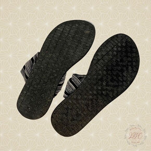 Sanuk Yoga Mat Sandals - Picture 4 of 6